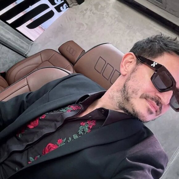 Off-White OERI008 VIRGIL 1030 Sunglasses Black Square Frame, Pink Lenses - Picture 3 of 11